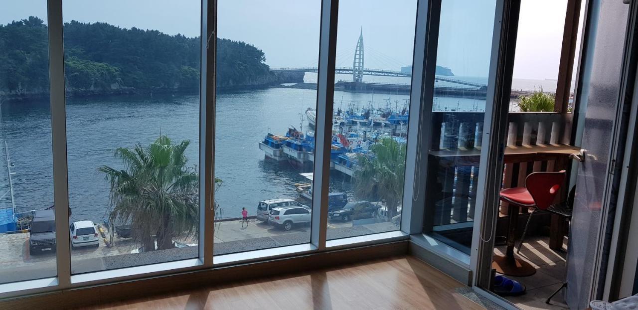 Seom Story Pension Seogwipo Dış mekan fotoğraf
